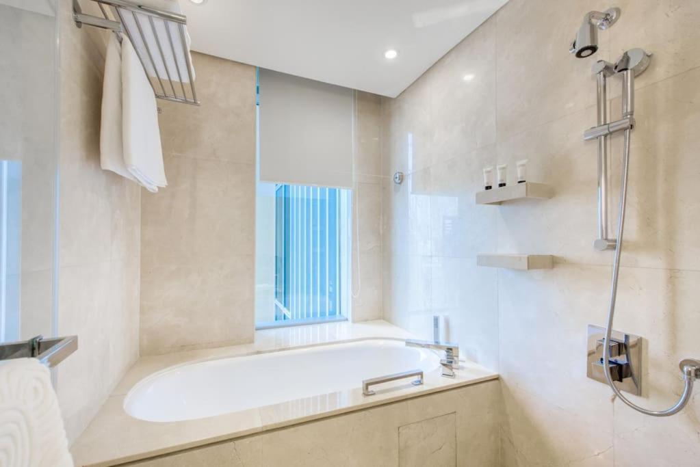 Superhost - Studios At Jw Marriott - The Address Dubai Marina Екстер'єр фото